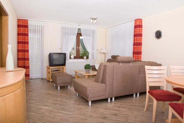 Haus Alexandra Inkl Meinecard Plus Willingen  Phòng bức ảnh